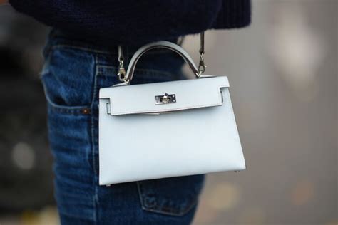 cuscini hermes velluto|hermes kelly sito ufficiale.